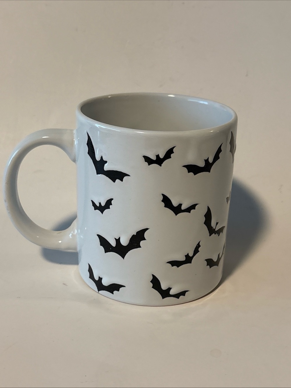 Halloween Mug Embossed Bats 16 oz New